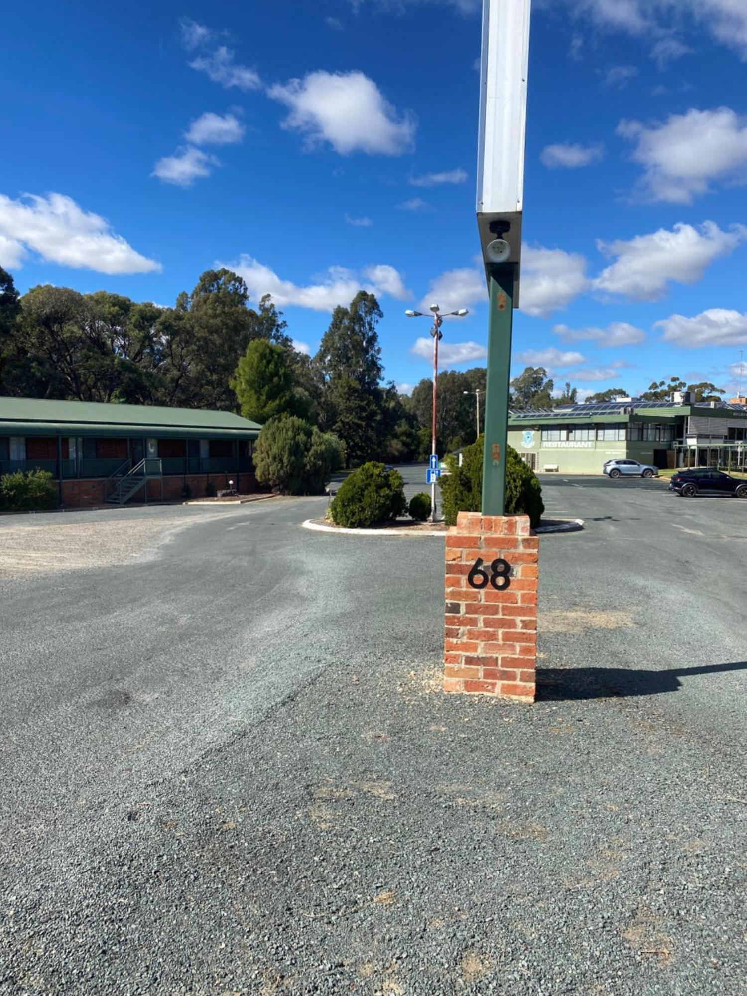 Deniliquin Country Club Motor Inn Exterior photo